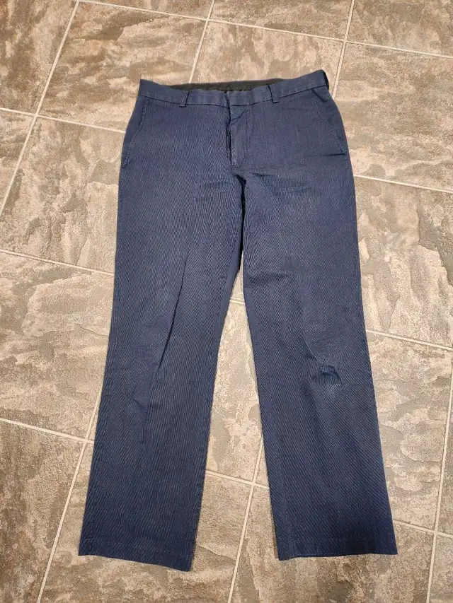 Mens 3 Pairs of Dress Pants in Men's in Cambridge - Image 2