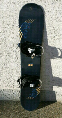 ☆☆☆ DIVISION 23 SNOWBOARD **WITH BINDINGS!!** ☆☆☆
