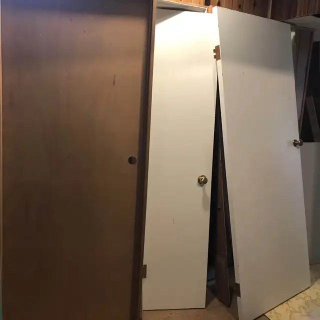 Lot of 3 Doors with frames and some hardware.