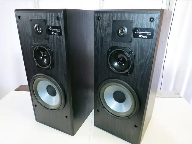Sound Dynamics Signature Series Bookshelf Speakers