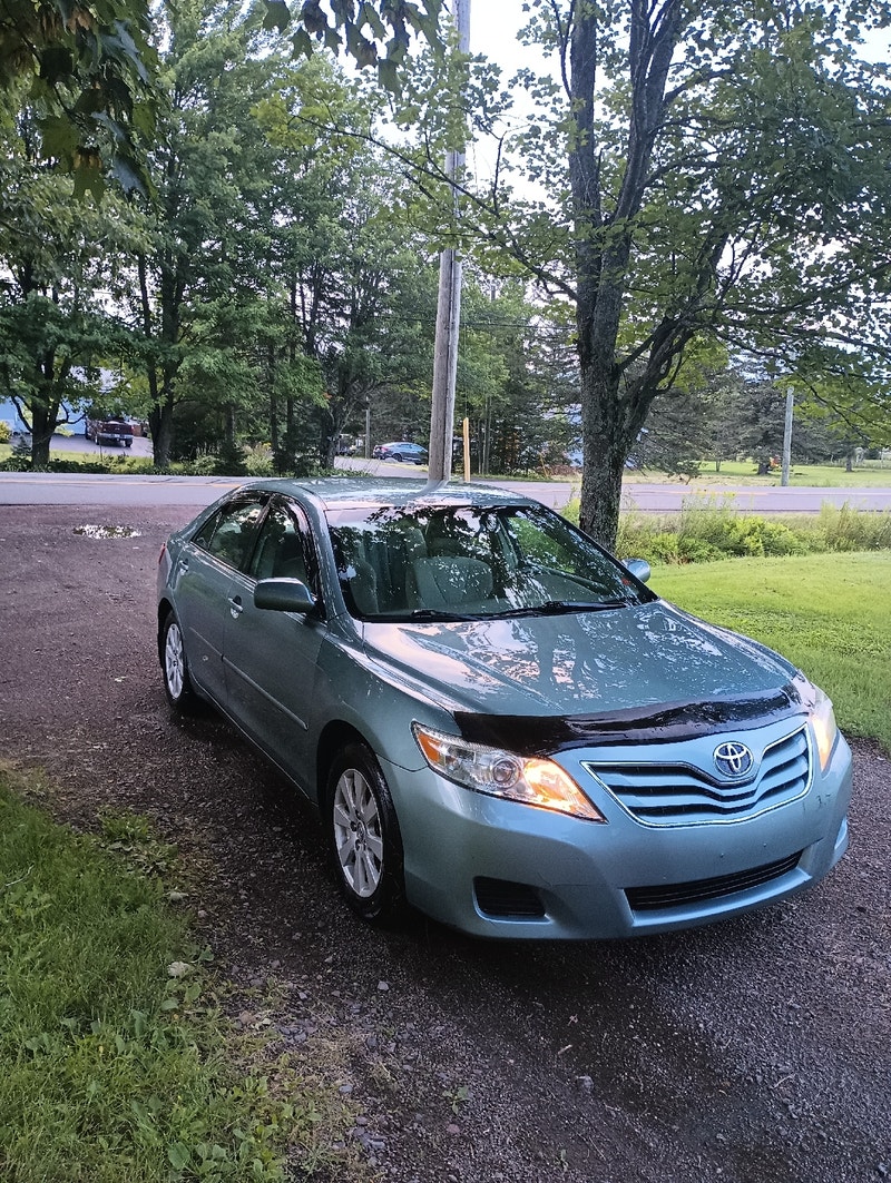 2010 Toyota Camry Cars & Trucks Moncton Kijiji