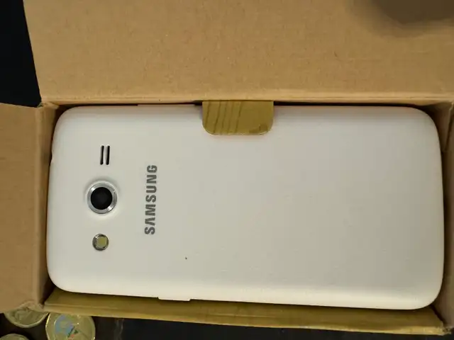 Samsung Galaxy Ace Style SM-G386W in Cell Phones in Oshawa / Durham Region - Image 3