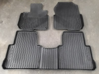 2017 to 2022 oem Honda CRV all season rubber mats