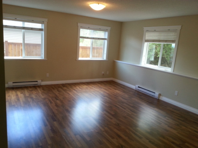 Two Bedrooms, One Bath Lower Level Suite in Long Term Rentals in Nanaimo - Image 3