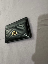 Gucci wallet $350 IG: @SoleWorldWideHype