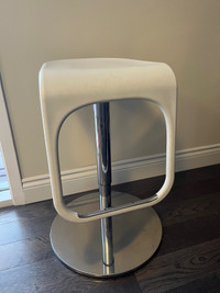White bar stools *like new* for sale