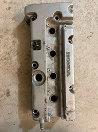 Honda k series valve cover