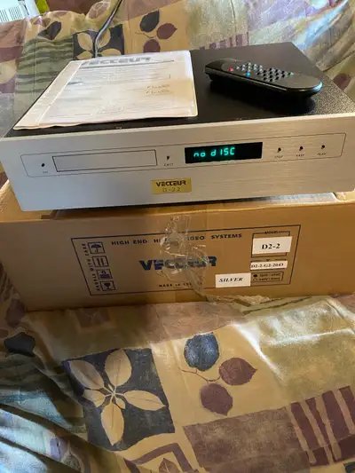 Vecteur D2-2 cd transport (Audiophile level transport)), View more