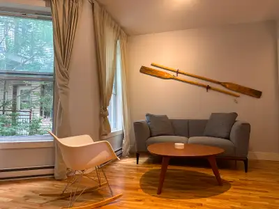 3 chambres rénové au cœur du Plateau | Cuisine moderne & électros inclus | Rangements IKEA intégrés...