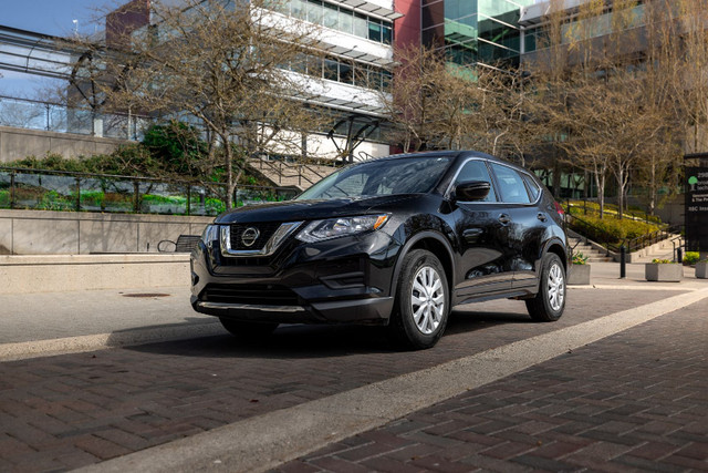 Nissan Rogue SV 2018, 70,350km, Firm price $20,500, in Cars & Trucks in Burnaby/New Westminster - Image 2