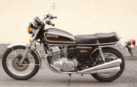 CB750 Honda 1977/1978 Parts (or bike)