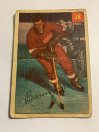 1954-55 PARKHURST HOCKEY CARD#38 BENNY WOIT (DETROIT RED WINGS)