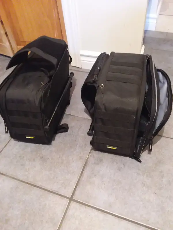 Ultramax Motorcycle Saddlebags  Can  be used as  bike bag in Road in Kitchener / Waterloo - Image 3