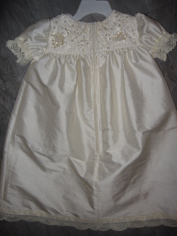 Christening Gowns in Other in Hamilton - Image 2