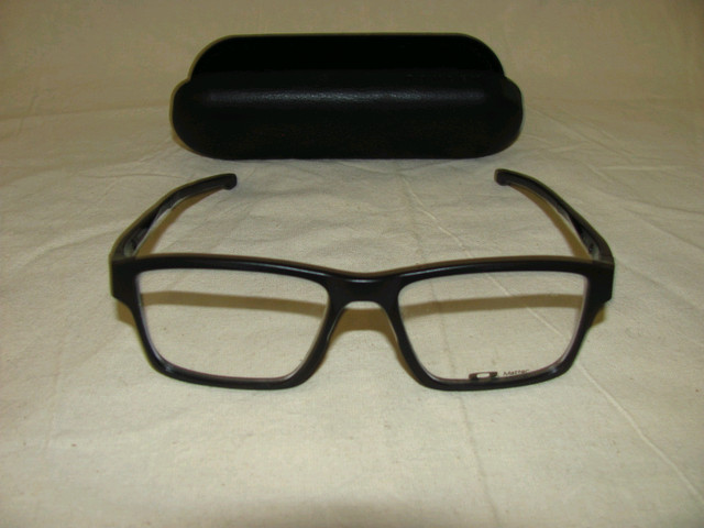 OAKLEY CHAMFER 2 eyeglasses OX8040-0154 54-17 140 in Other in Sarnia - Image 3