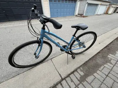 PRISTINE CONDITION - Raleigh Step-Thru Urban Bike, View more