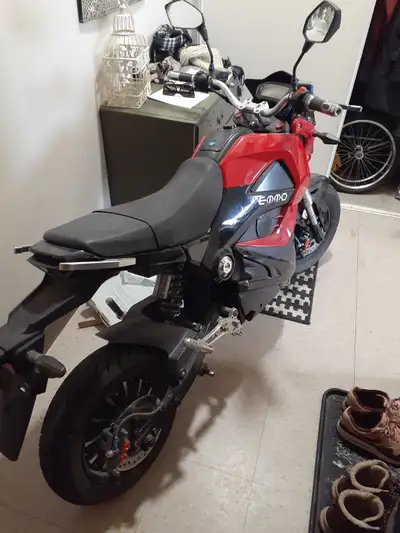 EMMO KNIGHT TURBO 72V EXCELLENT BATTS., View more