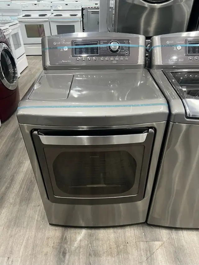 LG STAINLESS STEEL WASHER ELECTRIC DRYER SET  in Washers & Dryers in Oakville / Halton Region - Image 7