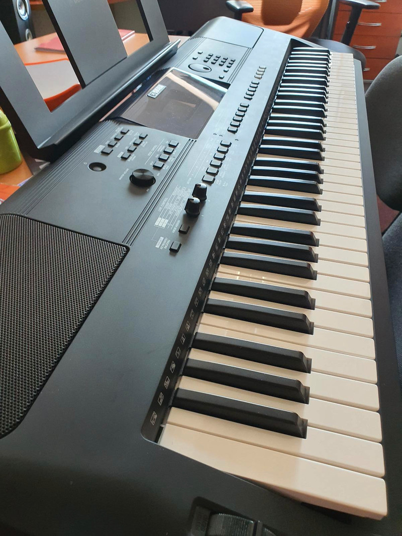 Yamaha keyboard for sale  