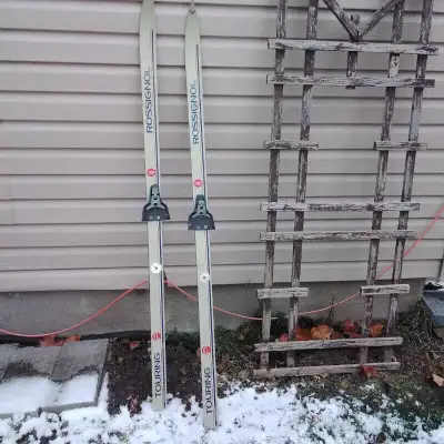 Ski fond cross country rossignol 150cm 40$ fibre verre, View more