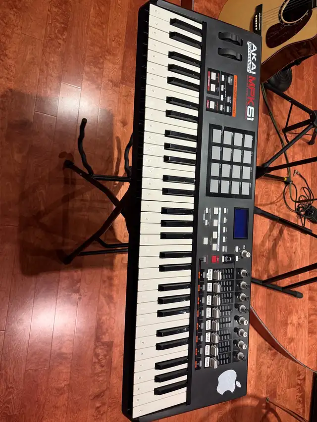 Midi keyboard Akai MPK 6164520005004930122