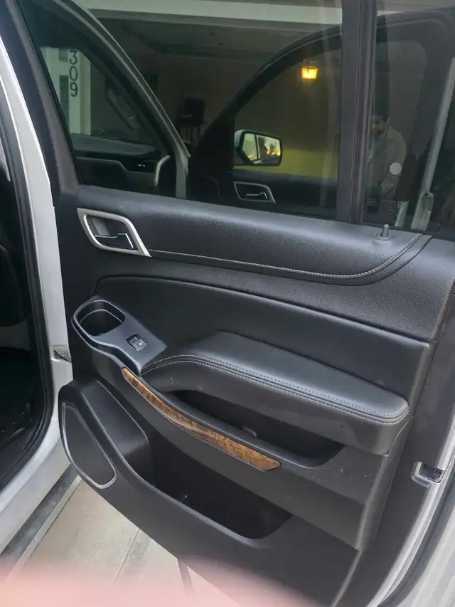 GMC Yukon585559346408345604