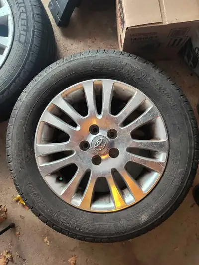 Toyota Sienna 2008 OEM rim + Michelin x-tour all season tire