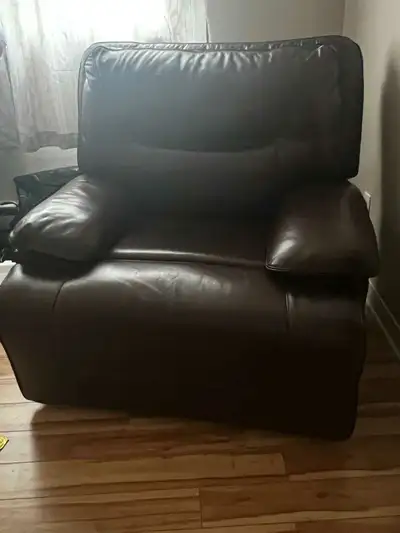 Fauteuil Inclinable en Cuir, View more