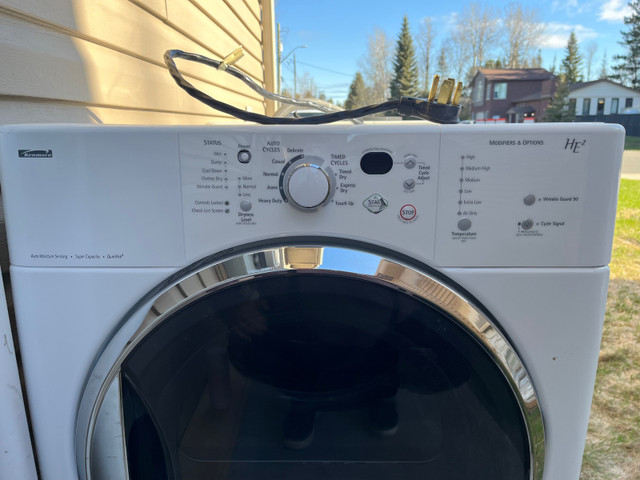Kenmore dryer  in Washers & Dryers in Thunder Bay