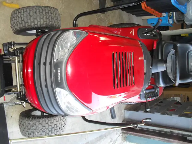 RÉDUIT: tracteur crafman 20 hp/souffleuse 48" neuf de 2008 NOS in Lawnmowers & Leaf Blowers in City of Montréal - Image 5