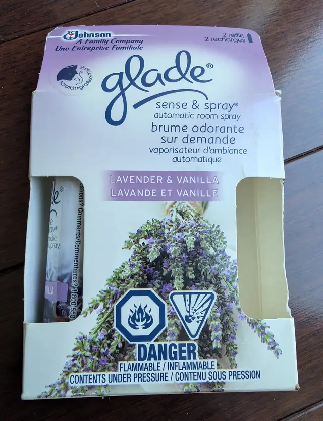Glade Automatic Air Freshener Spray Black Vase Like New Conditio64656289820417121