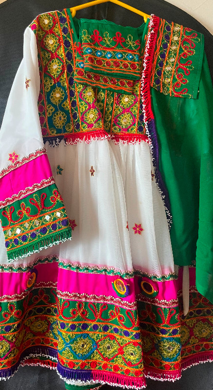 Afghany cloths dans Femmes - Autre  à Ville de Toronto - Image 4