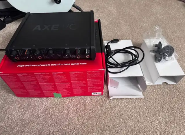 IK Multimedia AXE I/O Audio Interface in Pro Audio & Recording Equipment in London - Image 4