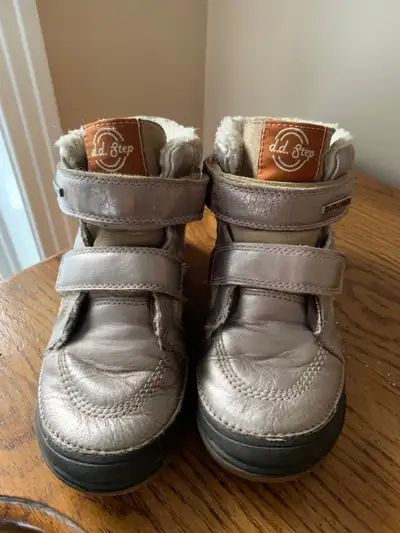 Kids winter boots, View more