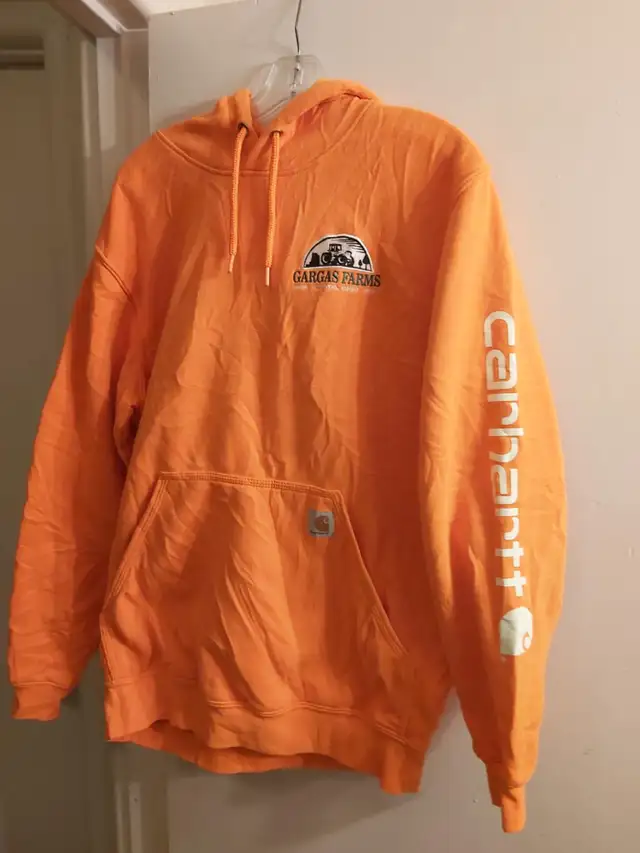 Carhartt Orange Hoodie Farm Branded Vibrant Rare in Men's in Kingston - Image 6