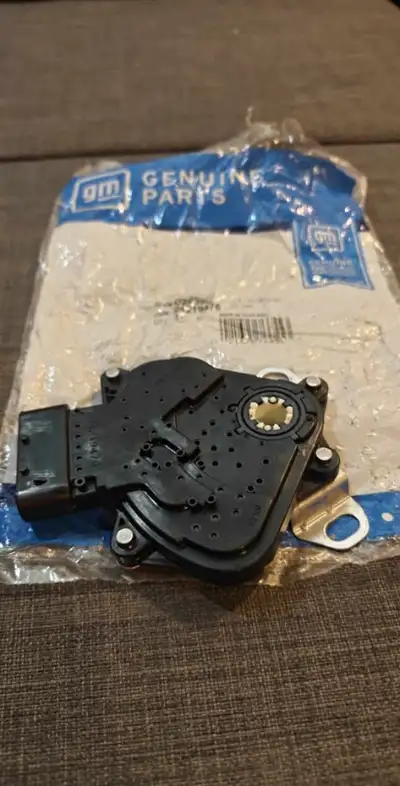 Cleaning my basement, Looks like brand new part. About this item Work with vehicle electronics to he...