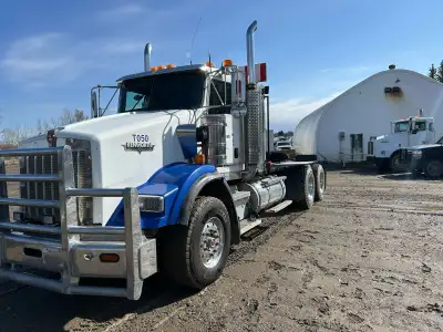 2004 Kenworth T800 Tractor for sale, View more