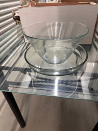 Glass Salad Bowl and Glass Appetizer Plate