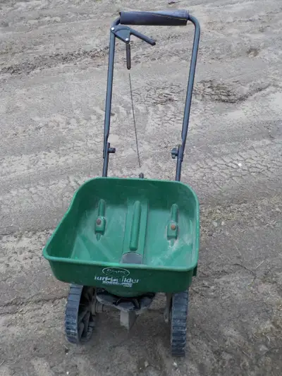 Edgeguard mini - 15 wide x 9 deep (tub) x 17 high total - works well