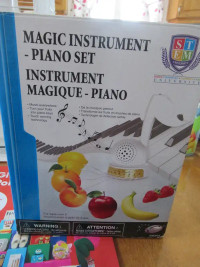 FS:  Magic Instrument Piano Set