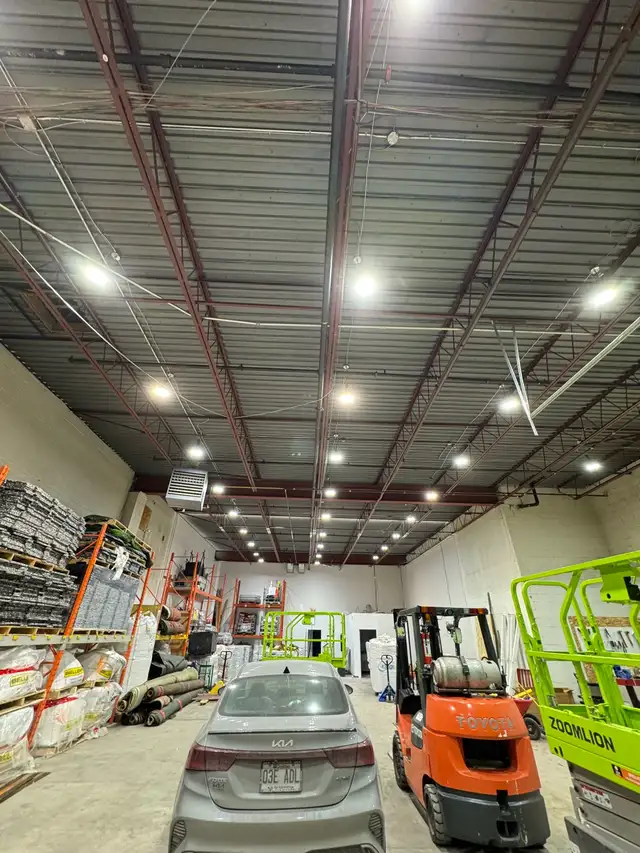 Electrician585100390921021446