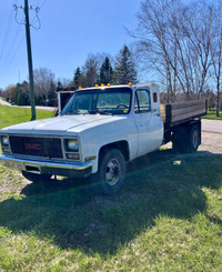 GMC 3500 Square Body Flat Deck Truck 