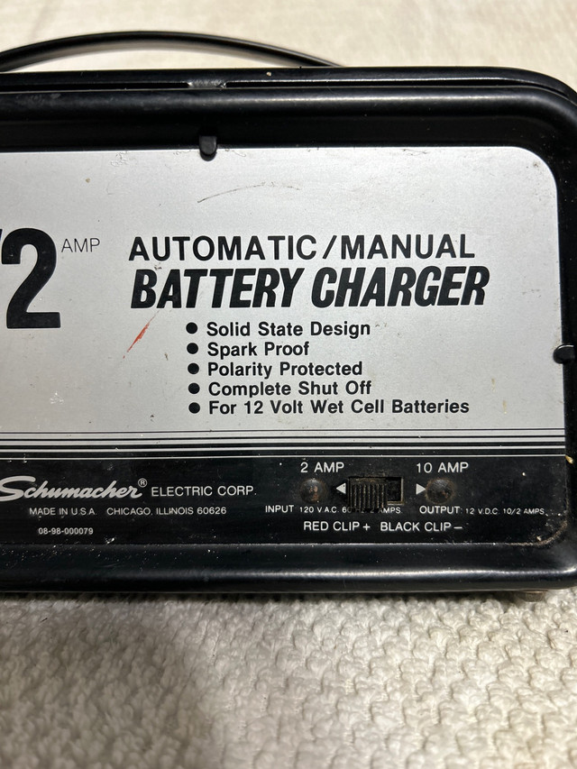 Battery Charger.  in Other in Windsor Region - Image 2
