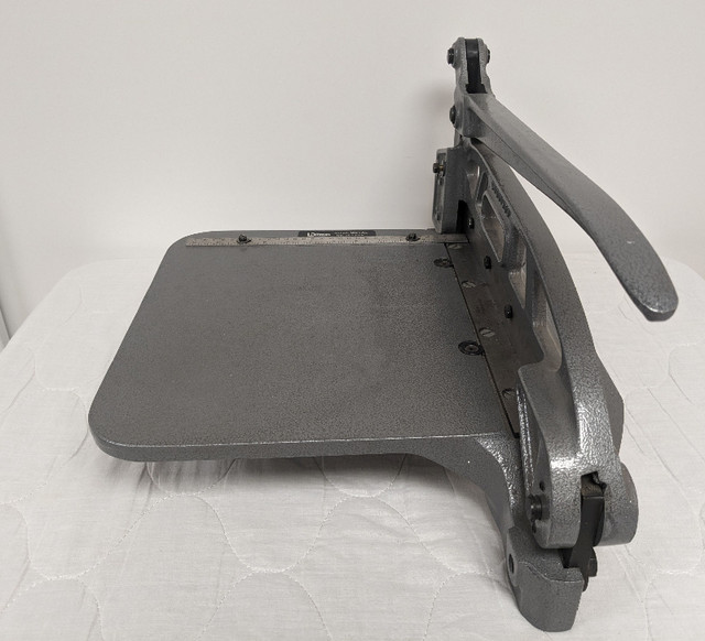 New Hermes Shear for metal or plastic in Other Business & Industrial in Ottawa - Image 4