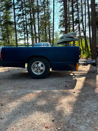 7foot box 11.5feet total has two jeep rims with tires currently on it No registration been on my pro...