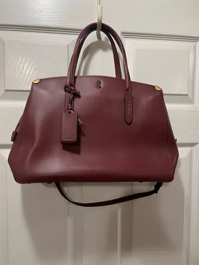 Coach Leather bag - Burgundy, View more
