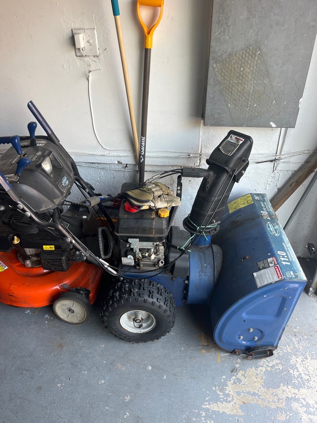 Snow Blower Snowblowers Mississauga / Peel Region Kijiji