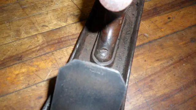 VINTAGE WADSWORTH  TOOL CO. - ALLEMAGNE NO. 5 JACK PLANE in Arts & Collectibles in Barrie - Image 8