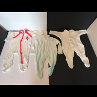 Lot de linge pour bébé vintage 