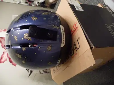 Louis Garneau Bike Helmet, View more